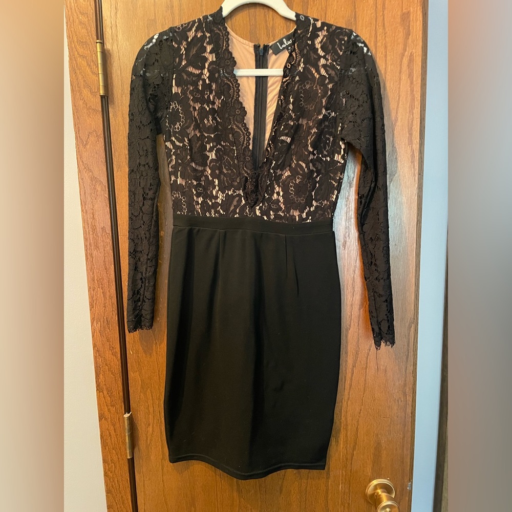 Black lace low cut long sleeve mini dress